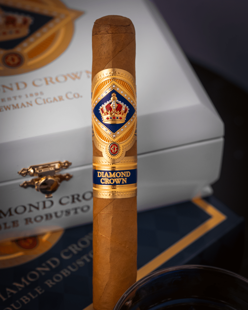 Diamond Crown Classic Review: A Legacy of Premium Handmade Cigars - LM ...