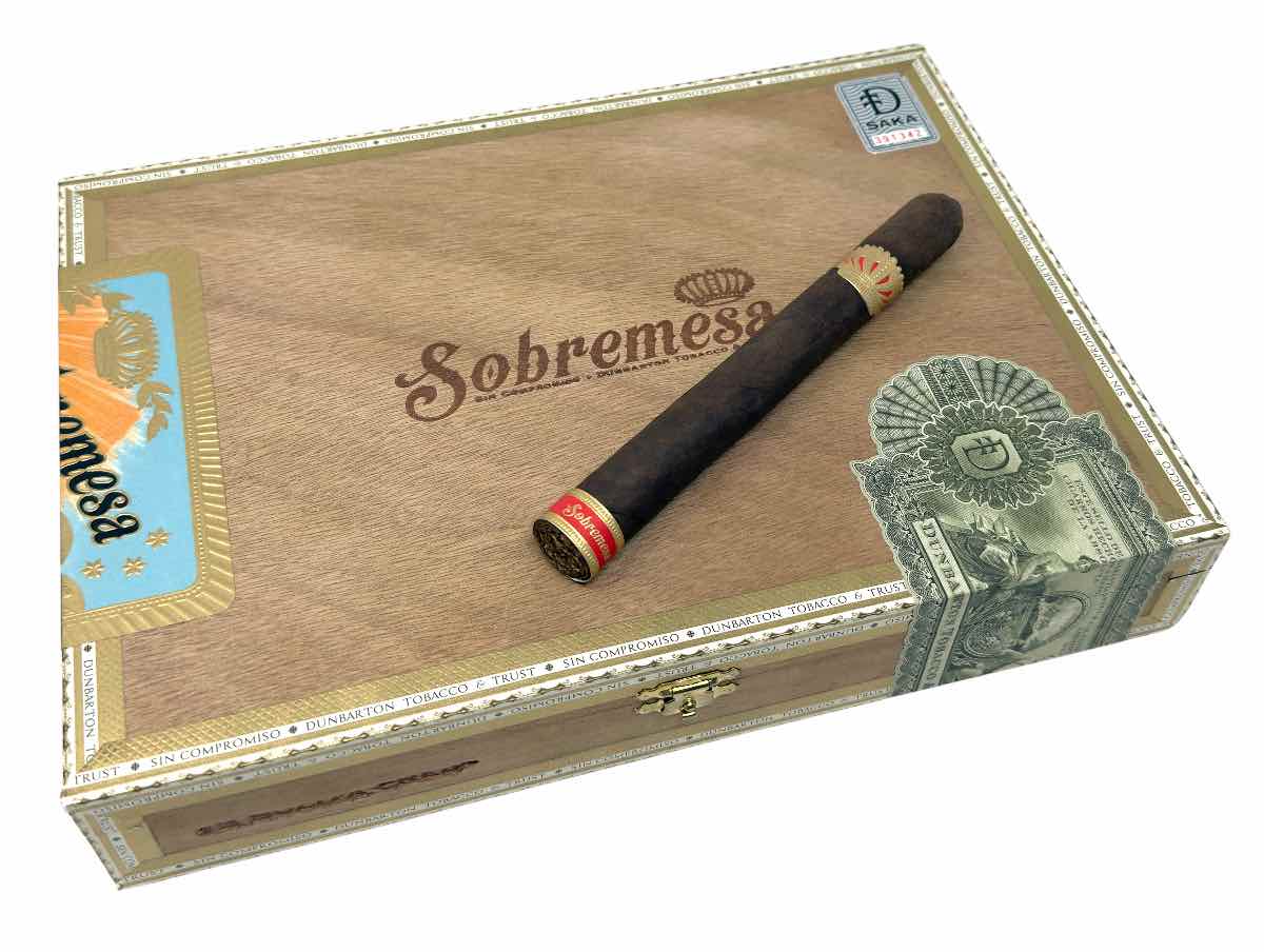 Dunbarton Tobacco Sobremesa Solita Red - Cigar Coop