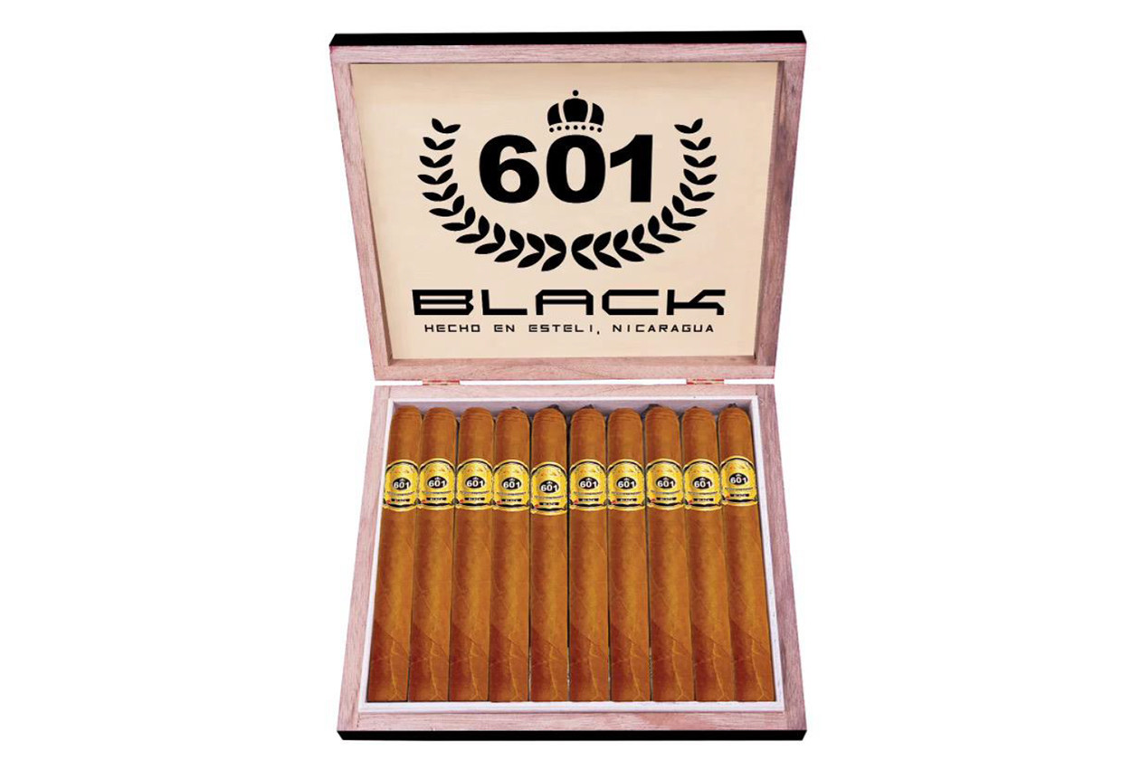 601 Black By Espinosa Toro ( 6x50 / 5 Pack) | Cigar King