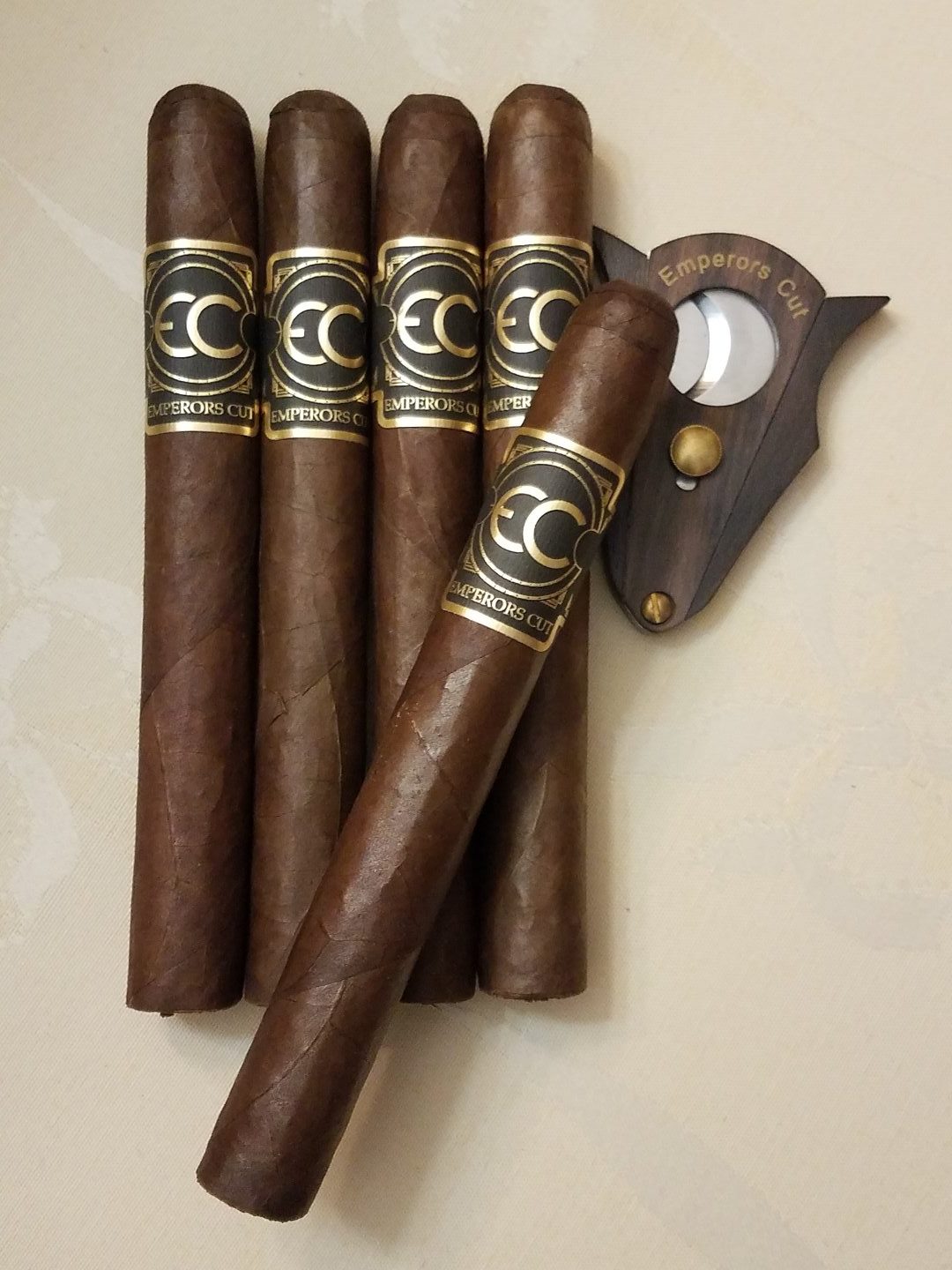 Natural Pleasure 6.5 x 52 Toro - Emperors Cut Cigars