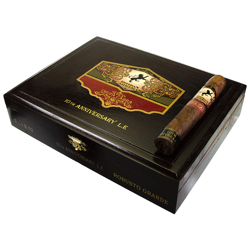 Esteban Carreras Chupacabra 10th Anniversary Cigars Robusto Grande (5.5x52)