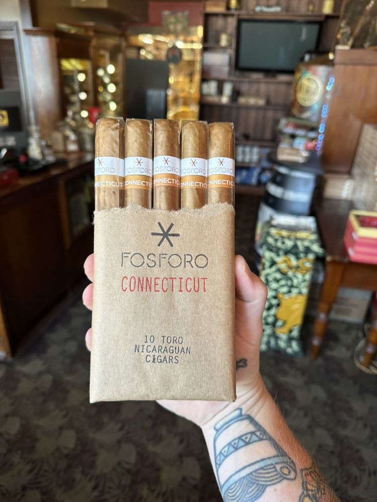 Fosforo Connecticut Toro - Riverside Cigar Shop & Lounge