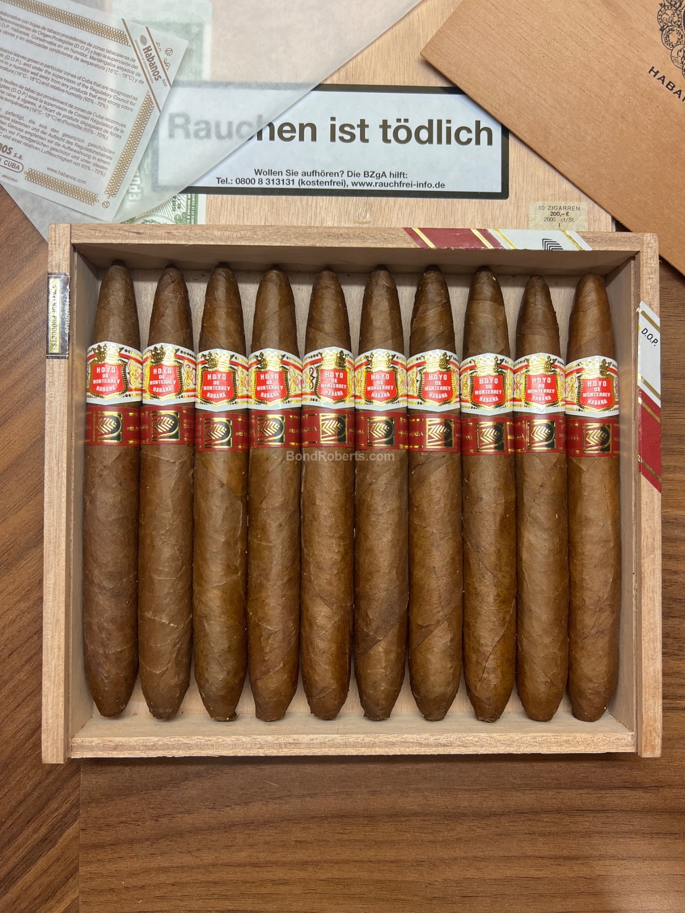 Hoyo de Monterrey Elegantes LCDH Exclusivo 2023 Dress Box of 10 cigars ...