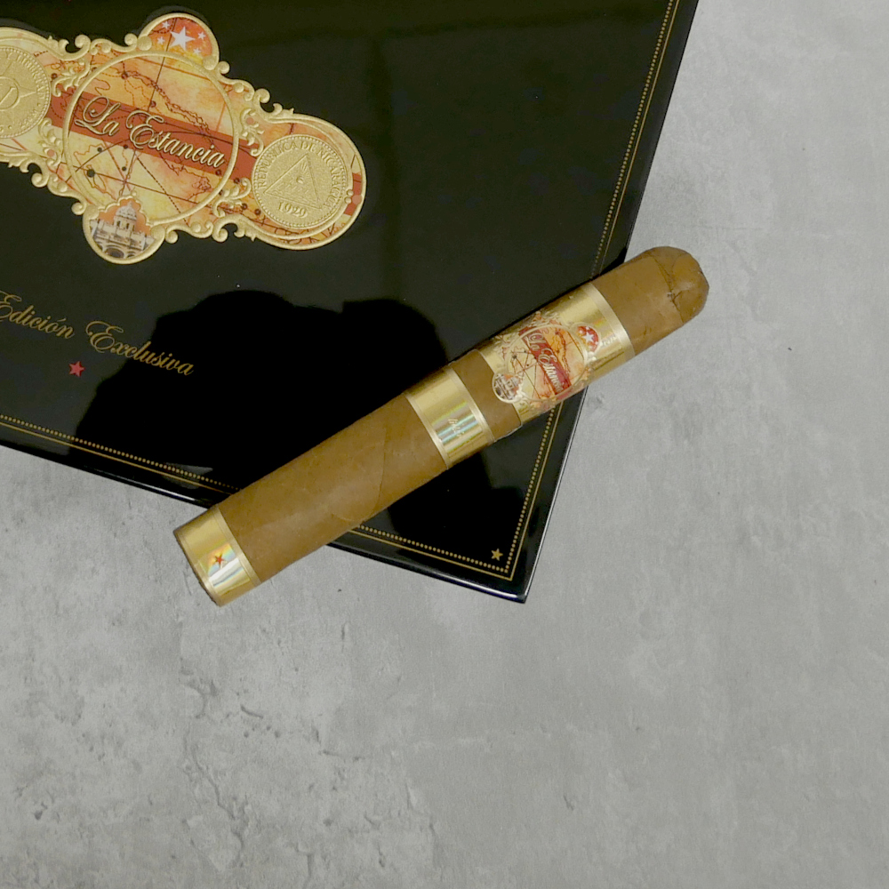 La Estancia Edicion Exclusiva #52 Cigar - Box of 10
