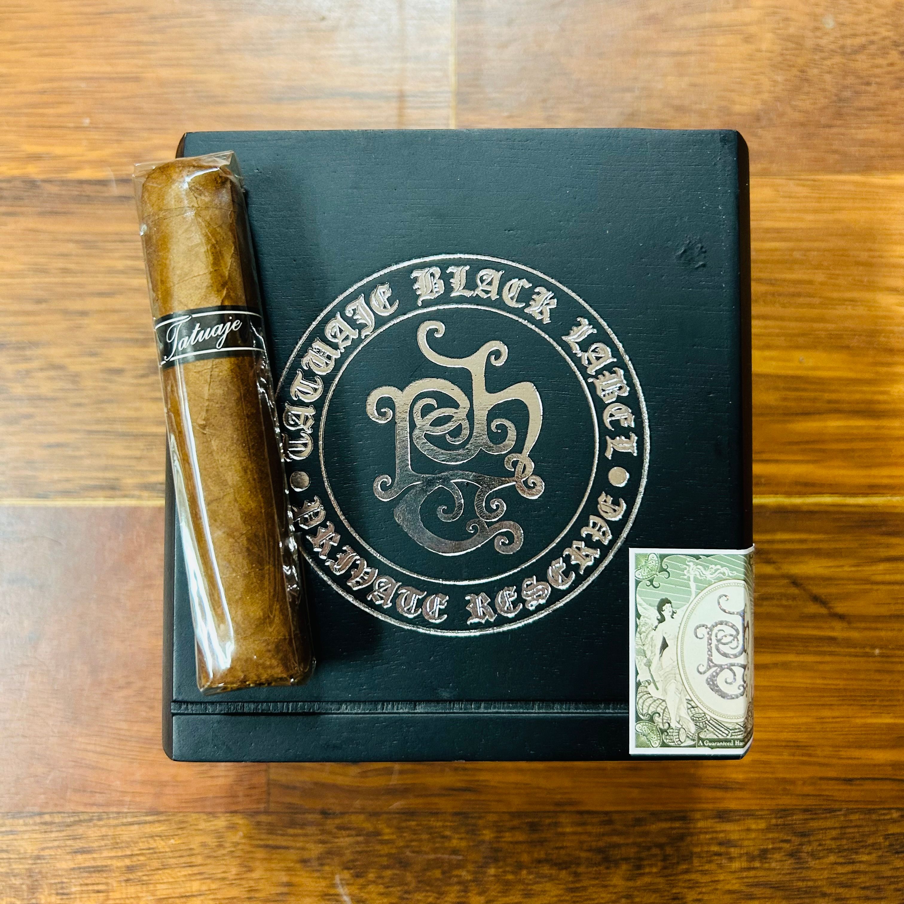 Tatuaje 塔图阿赫黑标罗布斯托 雪茄资料