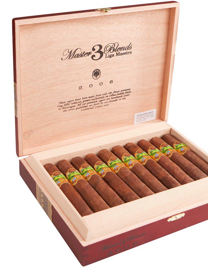 Oliva Master Blends 3 Liga Maestra Robusto Cigars