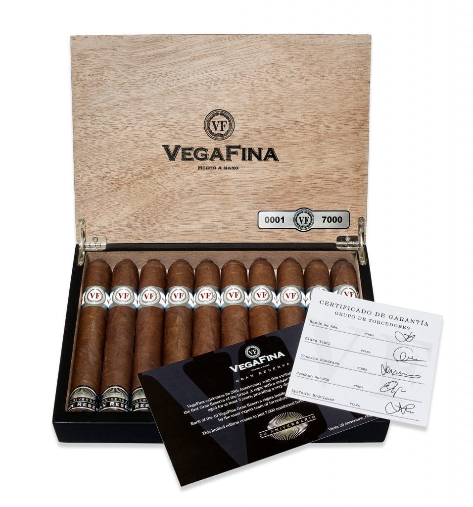 VegaFina Gran Reserva 20 Aniversario Cigars | Cigar Country